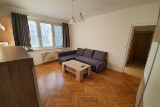 RK Byty Bratislava ponúka na prenájom 1 - izb. byt, Guothova ul., BA I — foto 9
