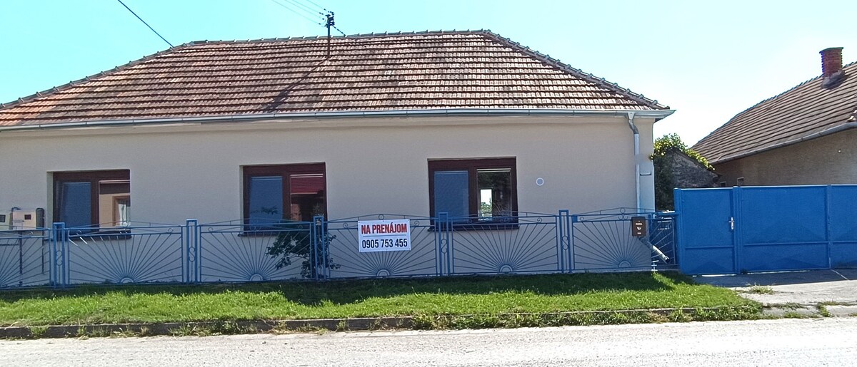 Na prenájom 2 izbový RD s dvorom v obci Úľany nad Žitavou — foto 9