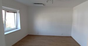 Na prenájom 2 izbový RD s dvorom v obci Úľany nad Žitavou — foto 4