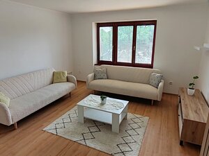 Pekný 2 izbový byt na prenájom v Komárne — foto 1