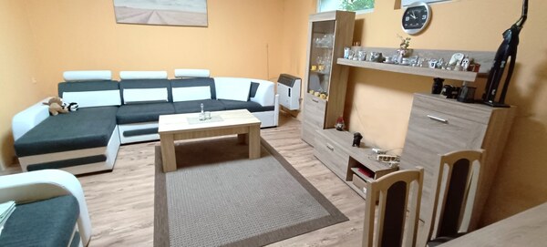 Na predaj: bývanie aj  podnikanie pod jednou strechou v Palárikove