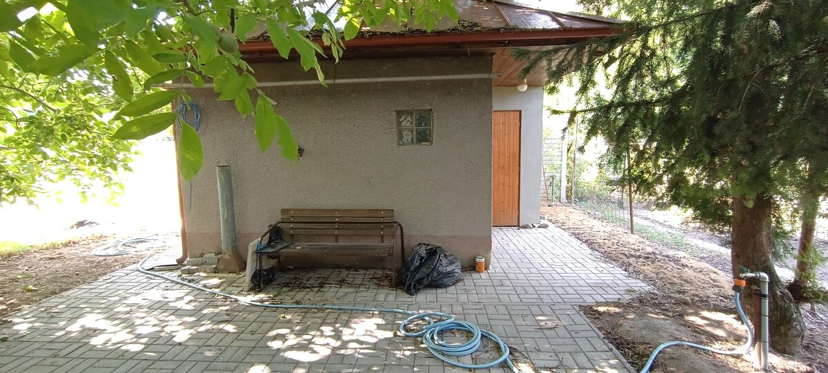 Na predaj murovaná chata na Zúgove pri Nových Zámkoch — foto 2
