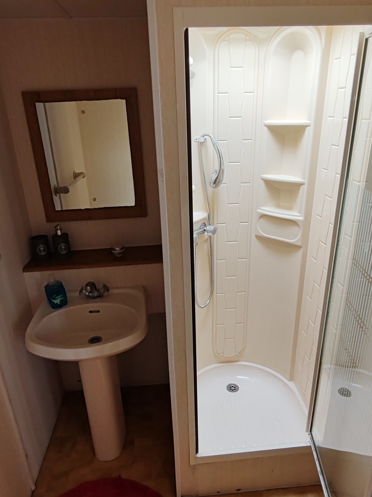 Pekná väčšia  záhrada na predaj v Komárne — foto 15
