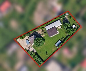 Pekná väčšia  záhrada na predaj v Komárne — foto 1