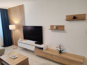 Iba u nás! Prerobený  3 izbový byt na VII. sídlisku na predaj — foto 2