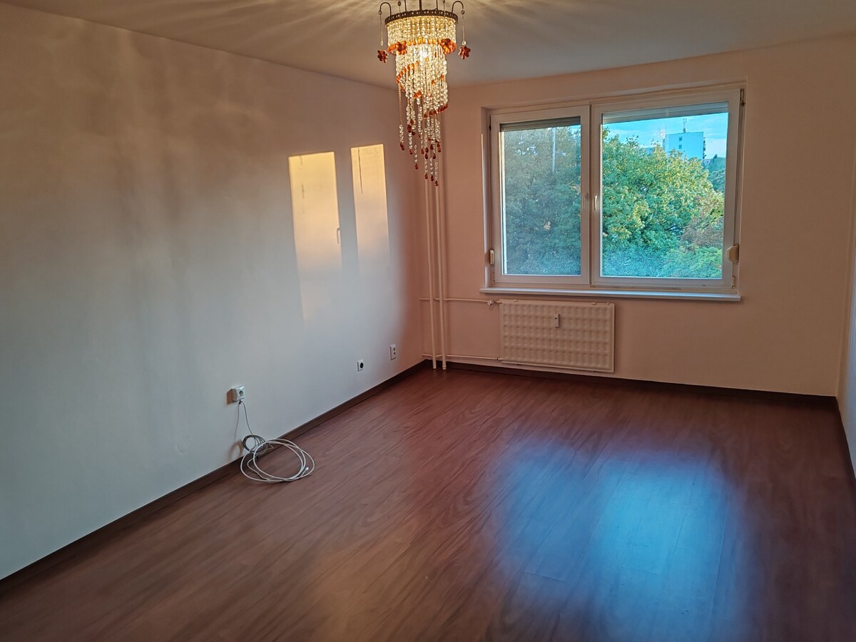 Pekný 3 izbový byt na prenájom — foto 3