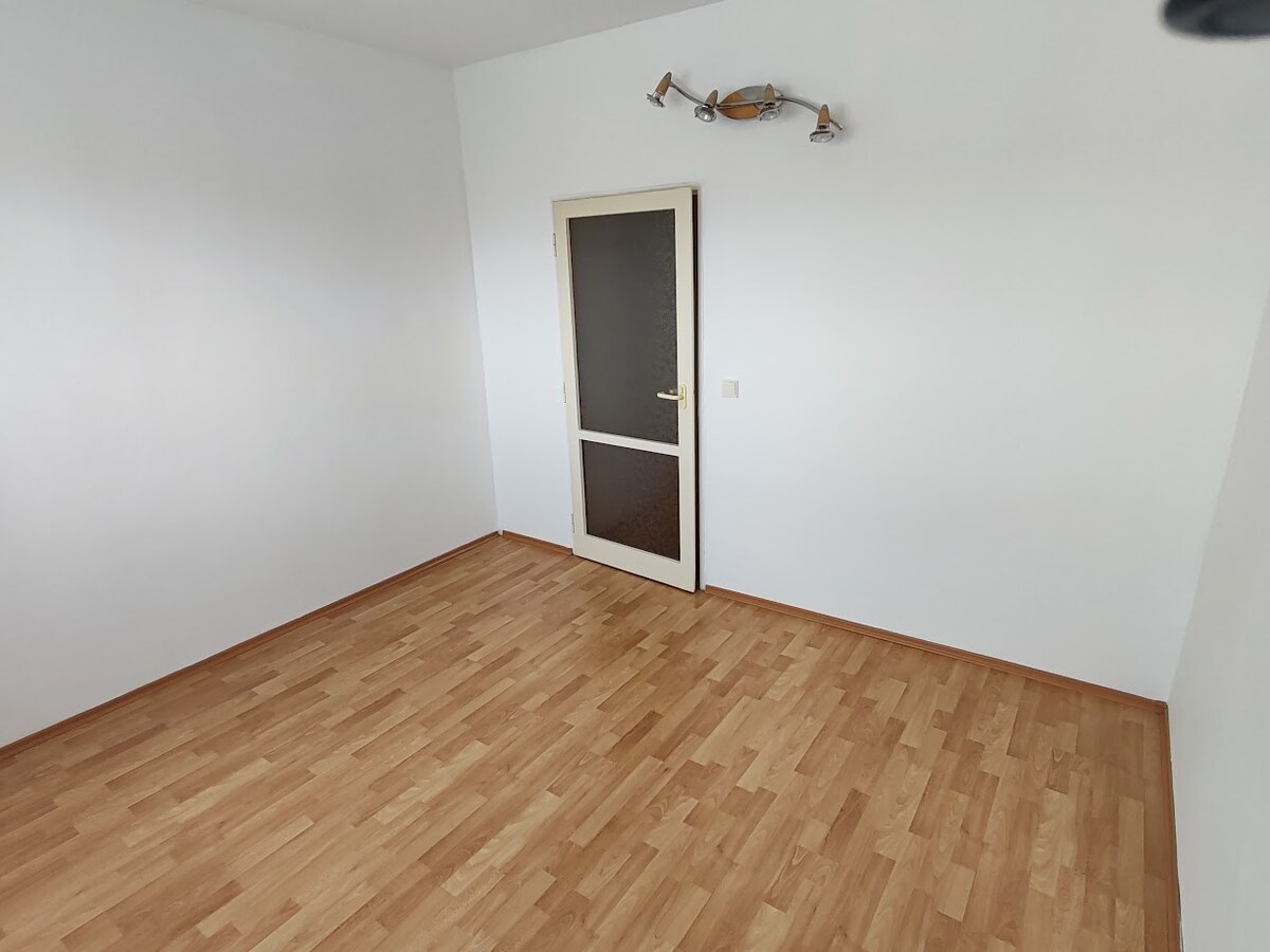 Na prenájom 3  izbový byt s balkónom v Komárne — foto 10