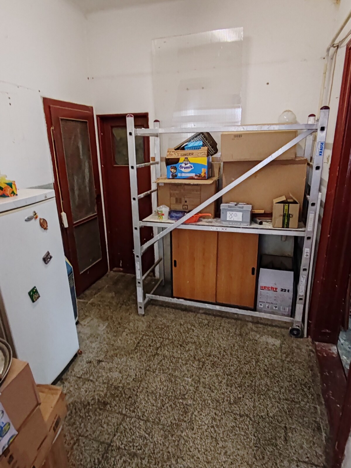 Rodinný dom na predaj - výmenu Komárno — foto 7