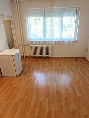 Garsónka v Komárne na predaj — foto 1