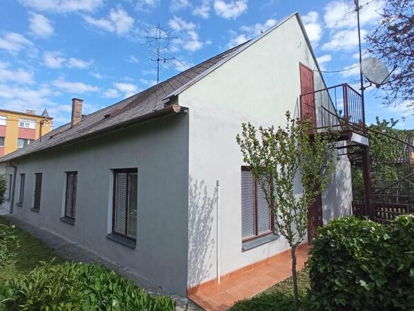 Rodinný dom na predaj v centre Komárna