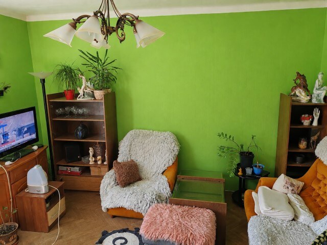 Ponúkame  na predaj 3 izbový byt na VII. sídlisku v Komárne — foto 2