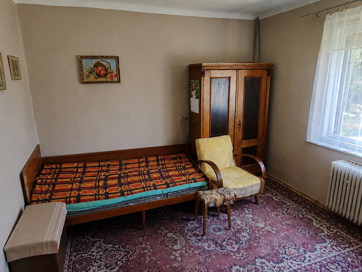 Rodinný dom so záhradou na predaj v Kameničnej — foto 8