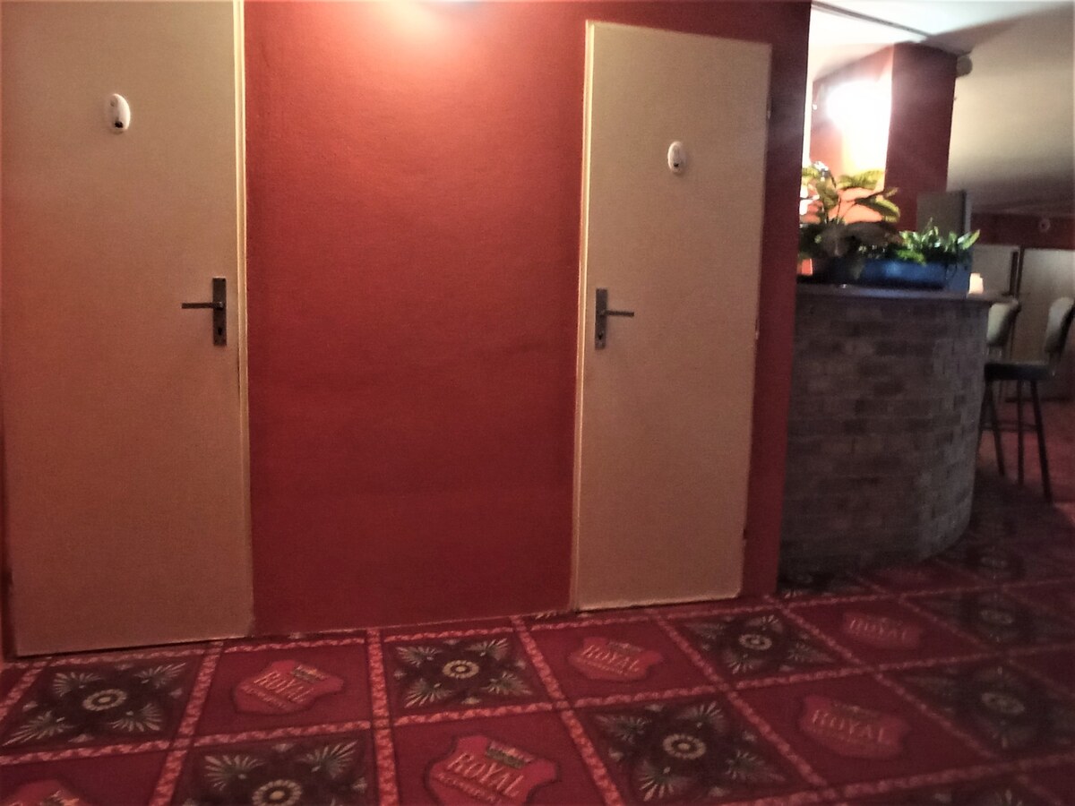 Komerčný priestor v centre Komárna na prenájom — foto 7