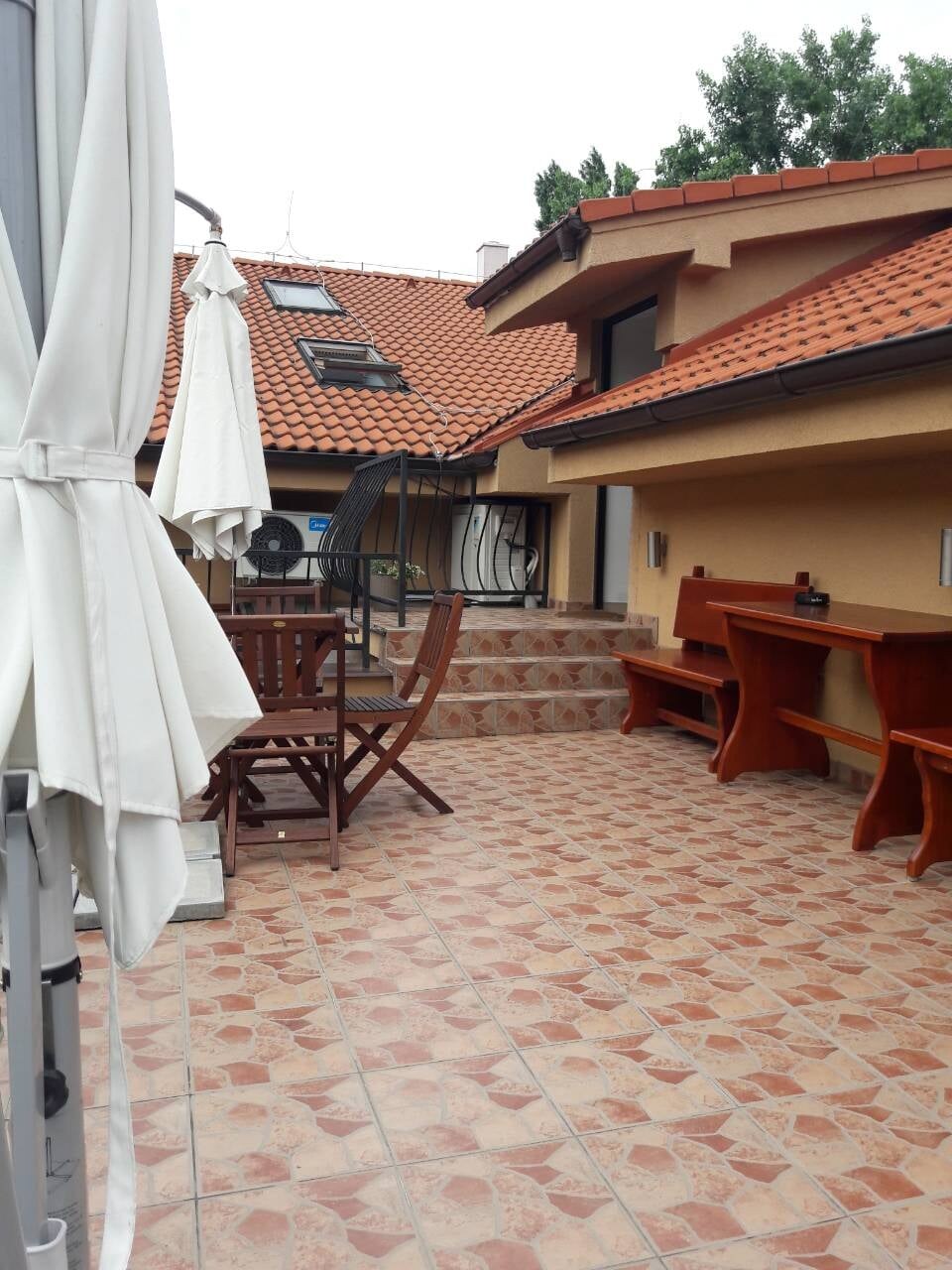Polyfunkčná budova v Komárne na predaj! — foto 5