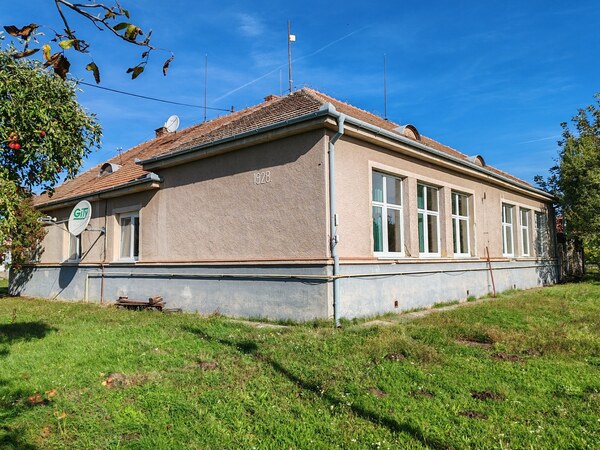 Komerčné priestory na prenájom v obci Šrobárová