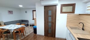 Na prenájom 3 zariadené byty v rodinnej bytovke v Kolte — foto 14