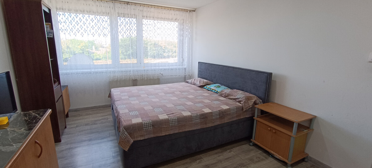 Na predaj kompletne zmodernizovaný 4 izbový byt v obci Mikulášov dvor — foto 6
