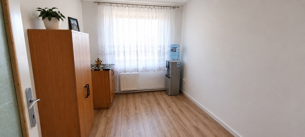 Na predaj kompletne zmodernizovaný 4 izbový byt v obci Mikulášov dvor — foto 8