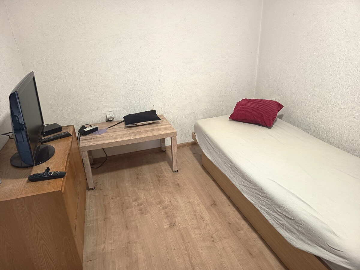 Na prenájom garsónka s terasou v rodinnom dome v Palárikove — foto 5