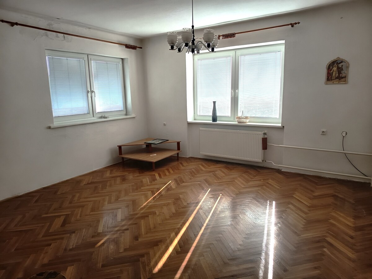 Na predaj 5 izbový rodinný dom so záhradou v obci Bánov — foto 3