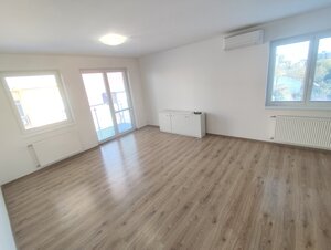 Na prenájom 2-izbový byt - Nové Zámky — foto 3