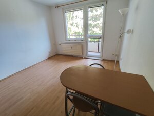Na prenájom garsónka v Nových Zámkoch — foto 2