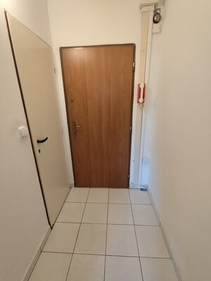 Na prenájom garsónka v Nových Zámkoch — foto 7