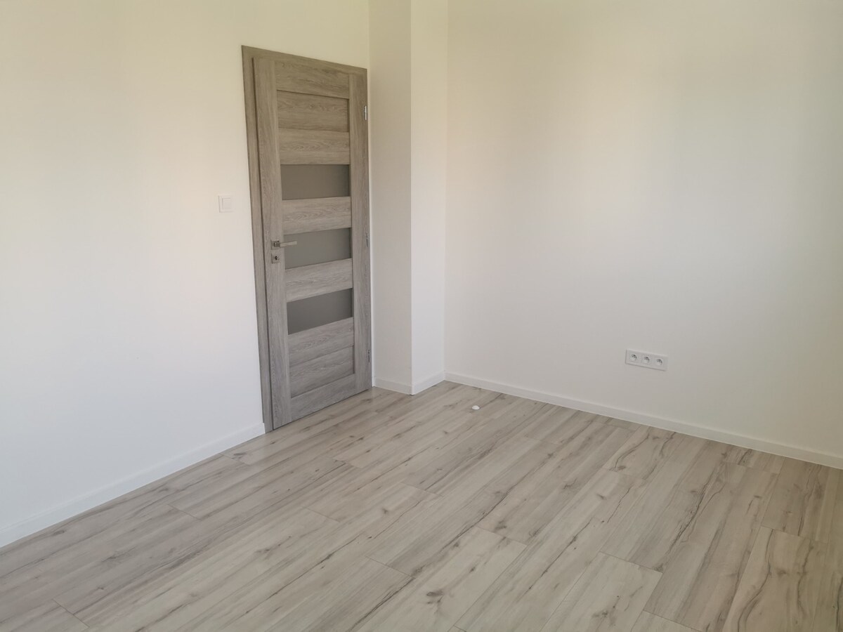 Ponúkame na prenájom 1-izbový byt - Nové Zámky — foto 7