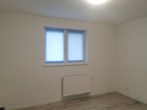 Ponúkame na prenájom 1-izbový byt - Nové Zámky — foto 9