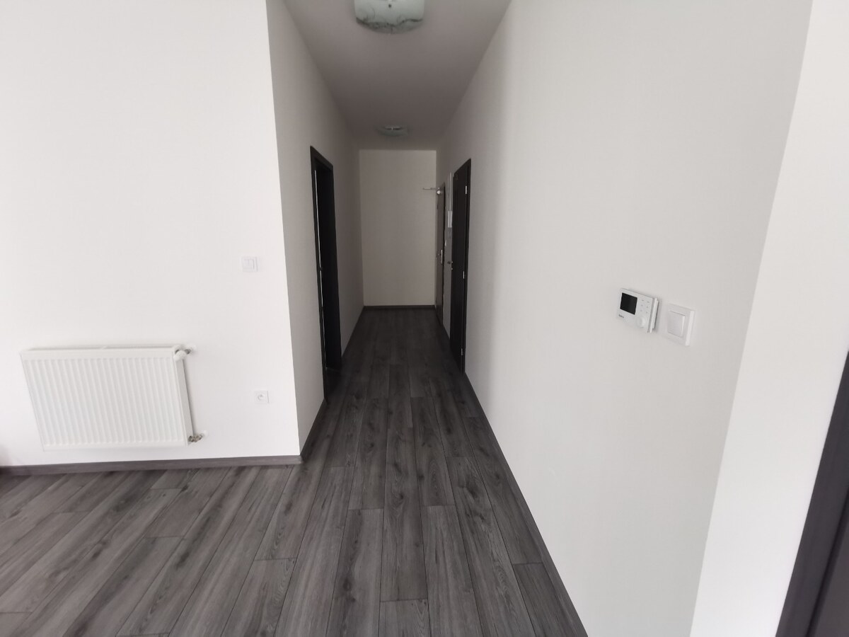 Ponúkame na prenájom 2-izbový byt - Nové Zámky — foto 8