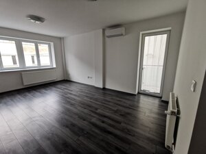 Ponúkame na prenájom 2-izbový byt - Nové Zámky — foto 2