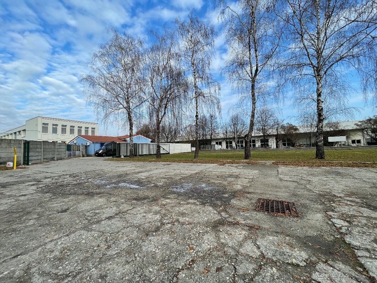 Ponúkame na prenájom sklad v Šuranoch — foto 5