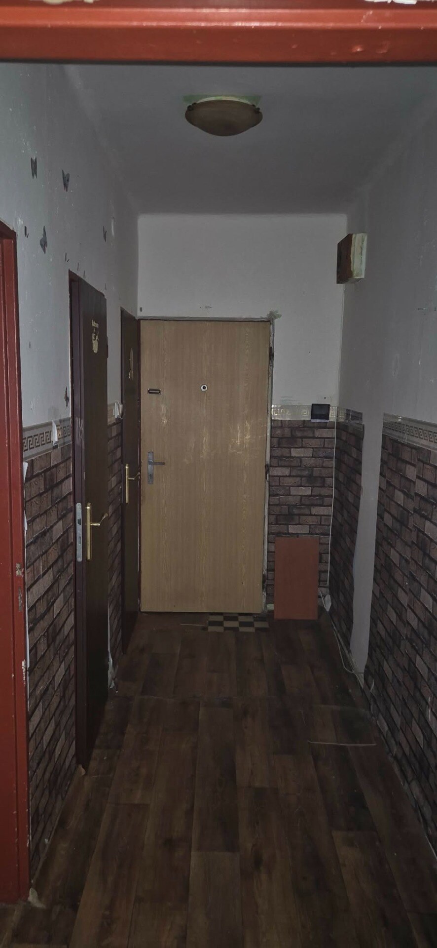 Na PREDAJ 1-izbový byt s balkónom - Nové Zámky — foto 6
