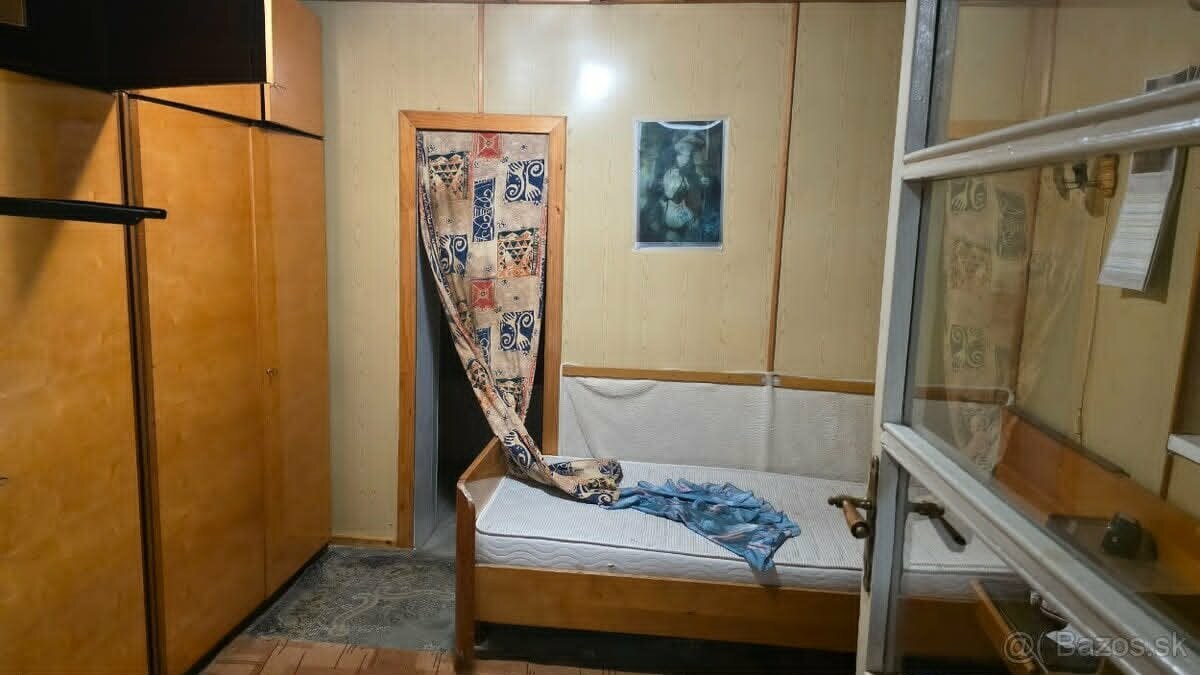 Ponúkame na predaj Rodinný dom 3+1 Dvory nad Žitavou s pozemkom 954m2 — foto 2