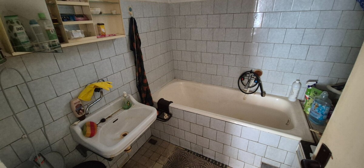 Rezervované *Na PREDAJ rod.dom s 2 bytovými jednotkami TVRDOŠOVCE — foto 11