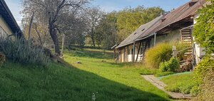 Na predaj sedliacky dom 2+1 poz.1420 m2, 65 km od Balatonu - Csetény — foto 2