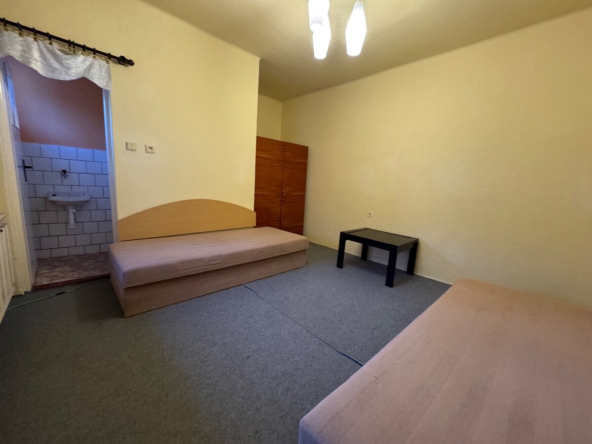 Predáme 3-izb. rodinný dom- Veľké Lovce — foto 9