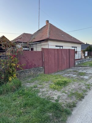 Predáme 3-izb. rodinný dom- Veľké Lovce — foto 2
