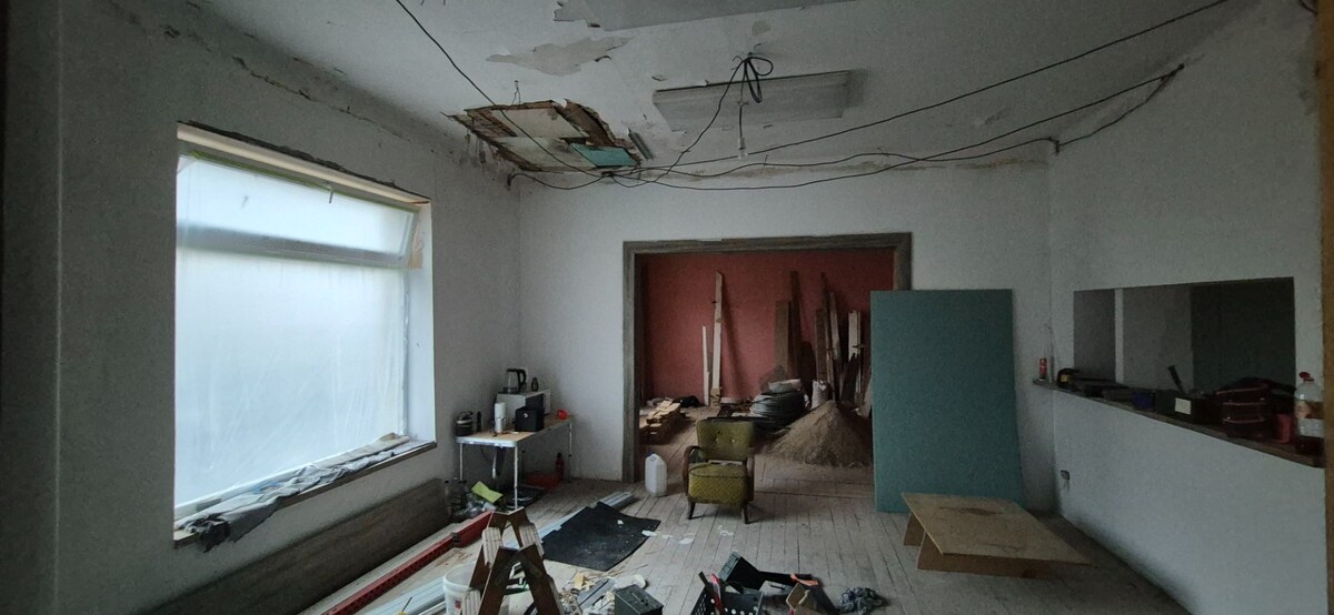Na predaj rodinný dom v CENTRE Nových Zámkov s pozemkom 512 m2 — foto 10
