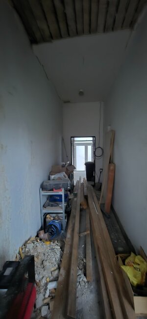 Na predaj rodinný dom v CENTRE Nových Zámkov s pozemkom 512 m2 — foto 16