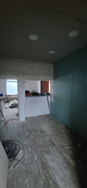 Na predaj rodinný dom v CENTRE Nových Zámkov s pozemkom 512 m2 — foto 8