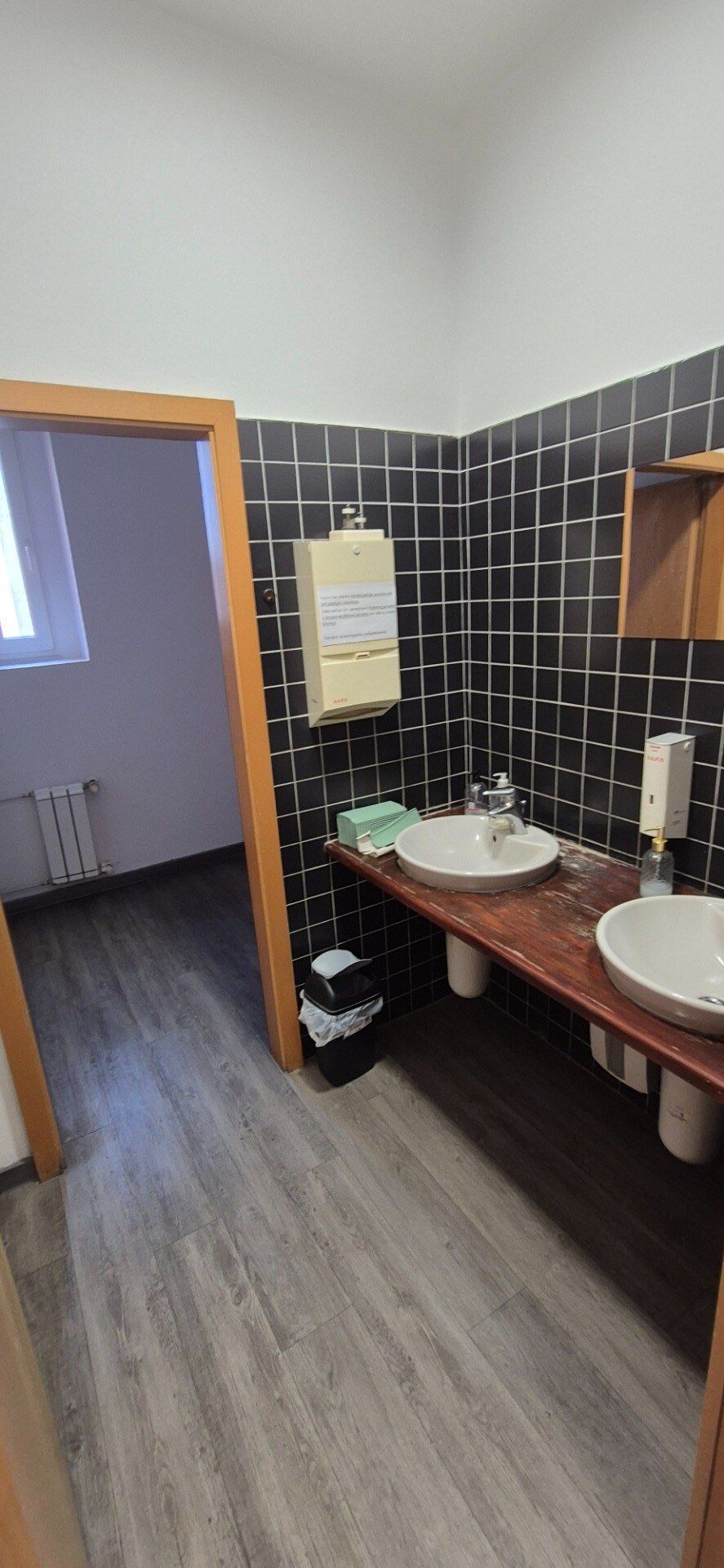 Na prenájom kancel. priestory 28-60 m2 - Nové Zámky — foto 12