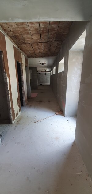 Atraktívna možnosť kúpy obchodných priestorov v centre- Nové Zámky — foto 11