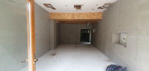 Atraktívna možnosť kúpy obchodných priestorov v centre- Nové Zámky — foto 4