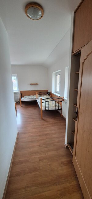 NA PREDAJ zariadený 8 izbový PENZIÓN pre 24 osôb ŠTÚROVO - Nána ***TOP — foto 9