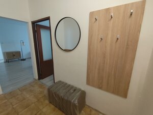 Ponúkame na prenájom 2-izbový byt - Šurany — foto 9
