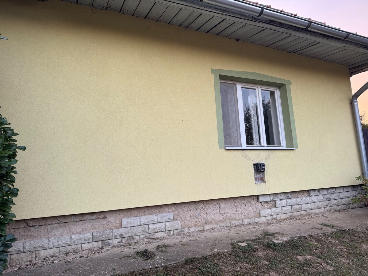 Predáme trojgeneračný starší dom- RADAVA — foto 3