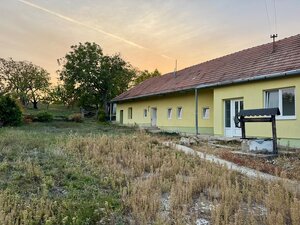Predáme trojgeneračný starší dom- RADAVA — foto 1