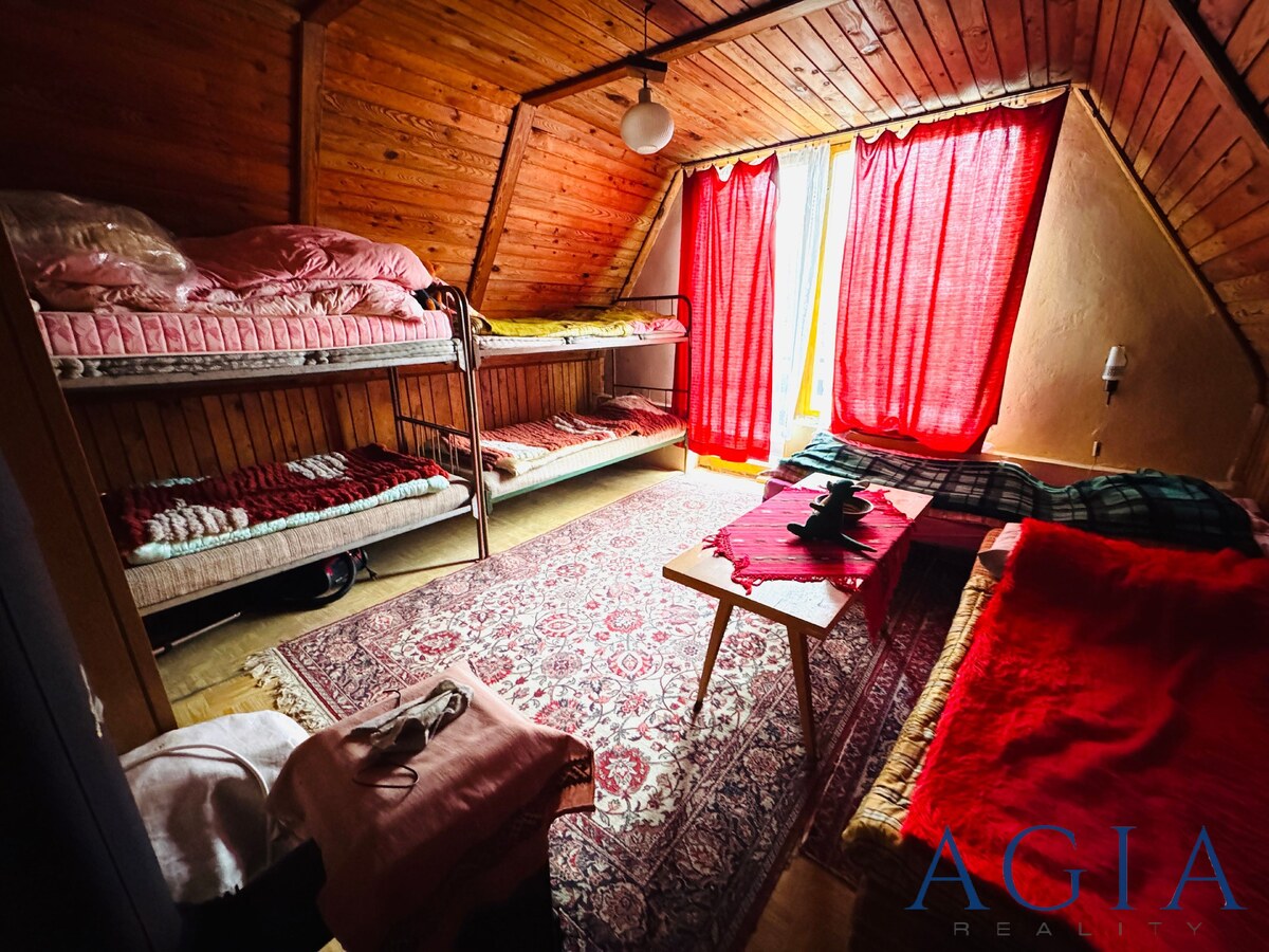 Celoročne obývateľna chata s terasou a krbom na Predaj, blízko Trebišova a Košíc | BYŠTA — foto 8