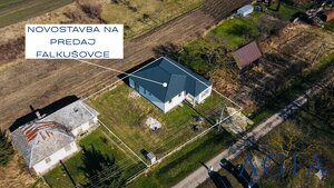 Novostavba, bungalov, zastavaná plocha 205 m² a 135 m² úžitková plocha | Falkušovce — foto 1